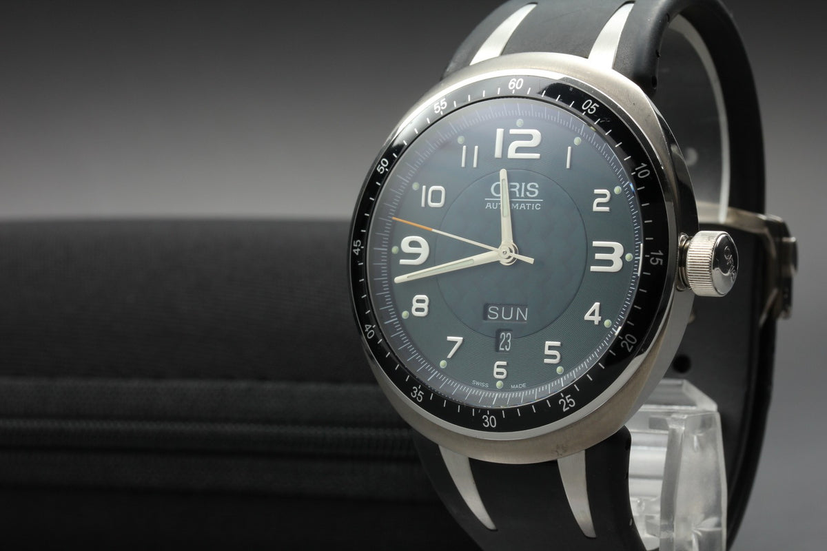 ORIS TT3 7589 Day Date Titanium Green Dial Black 44mm Automatic Men's Watch