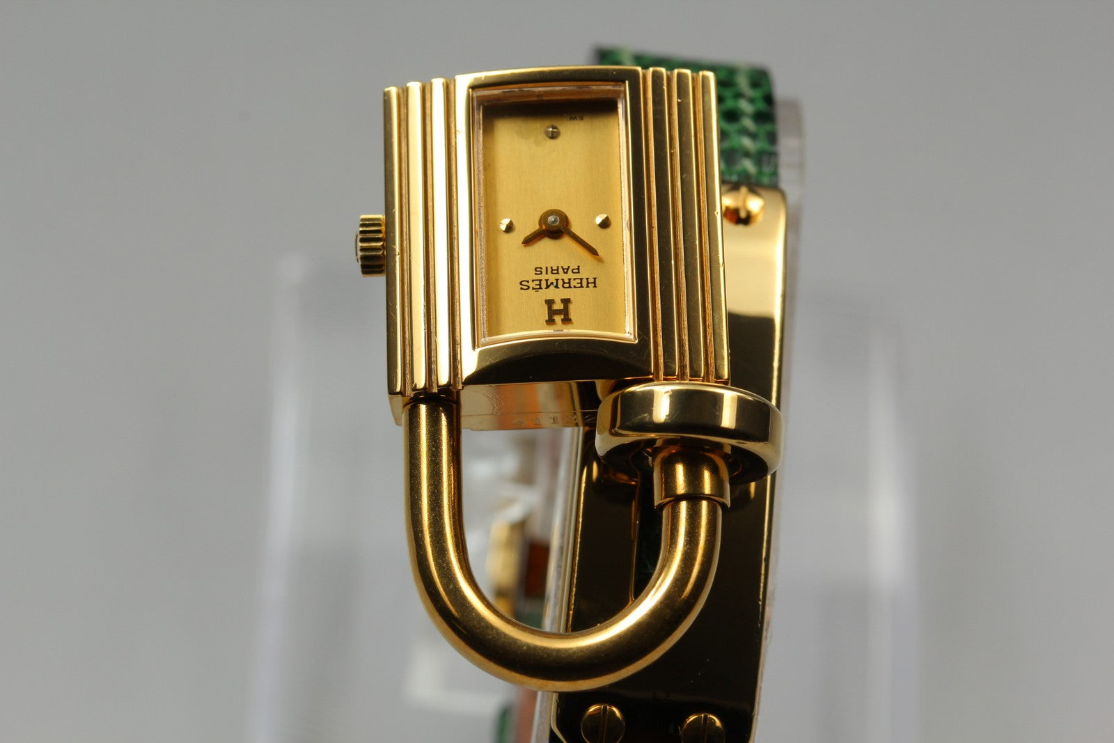 Overhauled [Exc+5 Box] HERMES Kelly Watch Gold Green "S" Woman's Quartz Watch