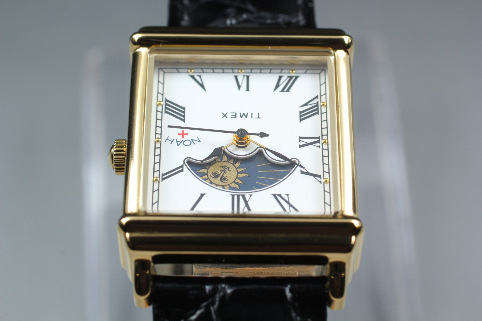 NOAH × TIMEX Sun and Moon Watch TW2W72800 25mm Gold Black Men's Quartz Watch