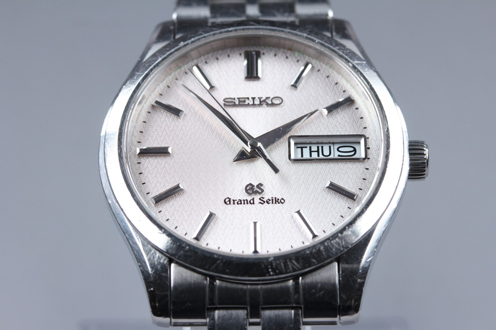 [Exc+5 Box] GRAND SEIKO 9F83-9A00 GS 36mm Silver White Day Date Qz Men's Watch