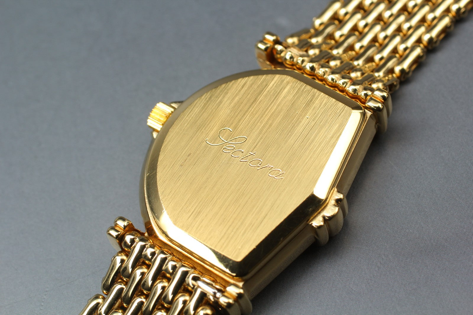 Vintage Jean d'eve Sectora Gold 25mm White Dial Women's Quartz Watch JAPAN