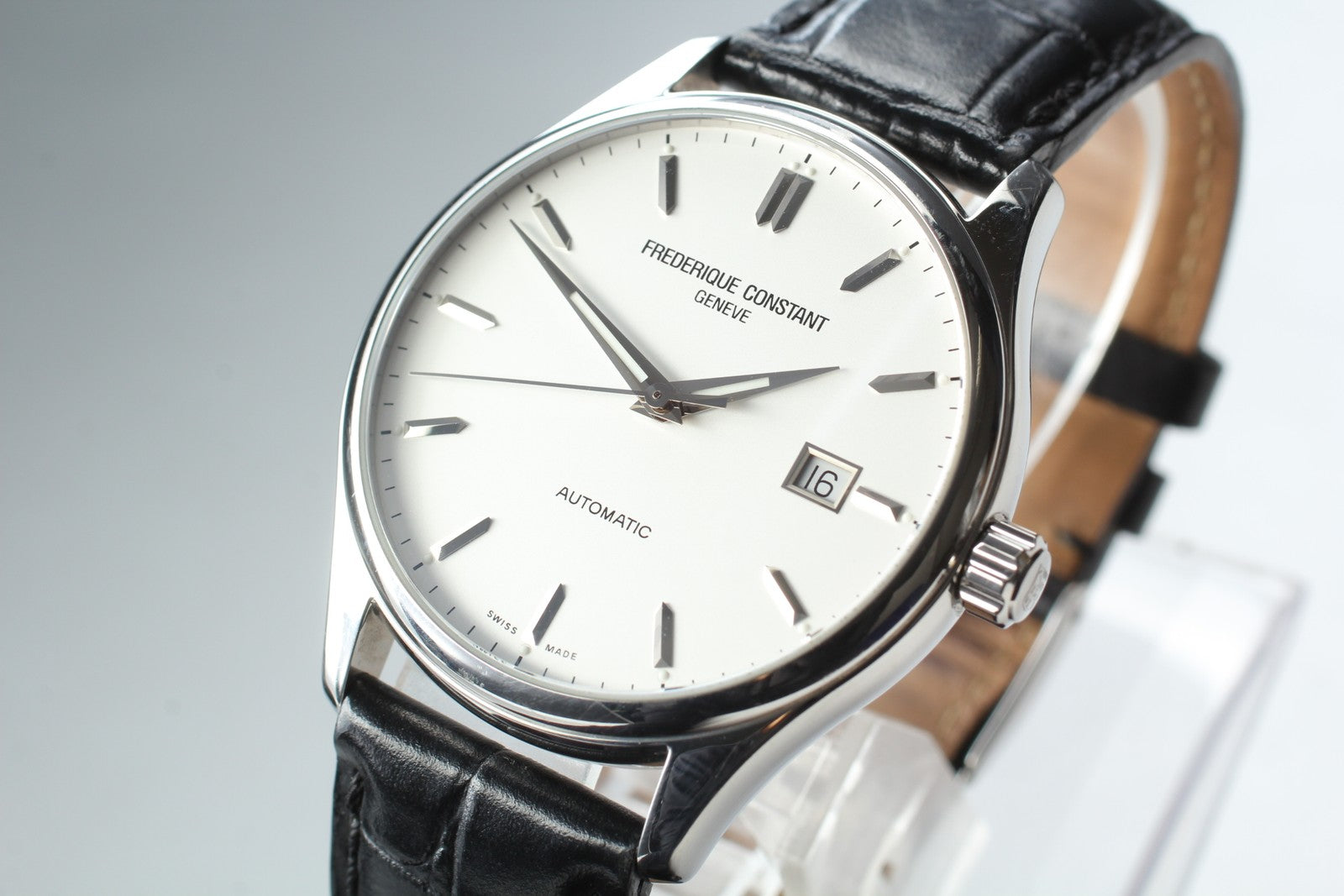 FREDERIQUE CONSTANT Classics FC-303X5B3/4/5/6 Automatic Men's Watch 39mm JAPAN