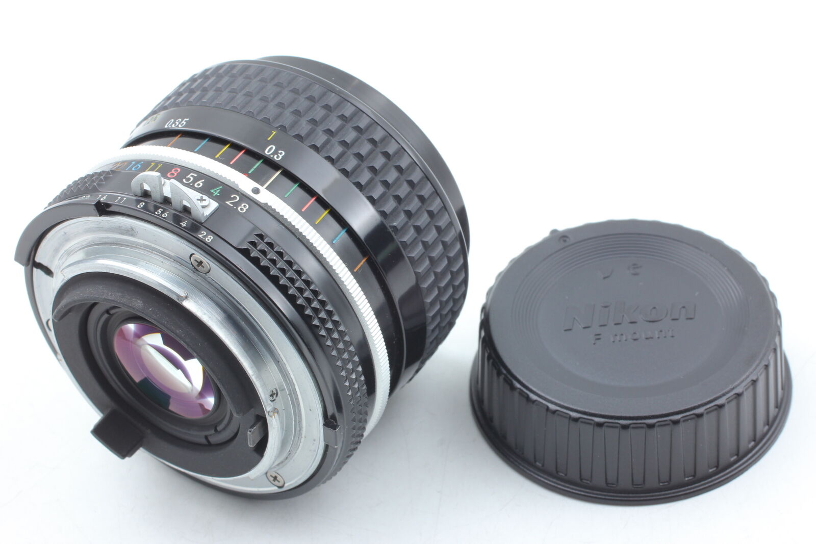 [MINT] Nikon Nikkor Ai 28mm f2.8 Wide Angle MF Lens For F Mount From JAPAN