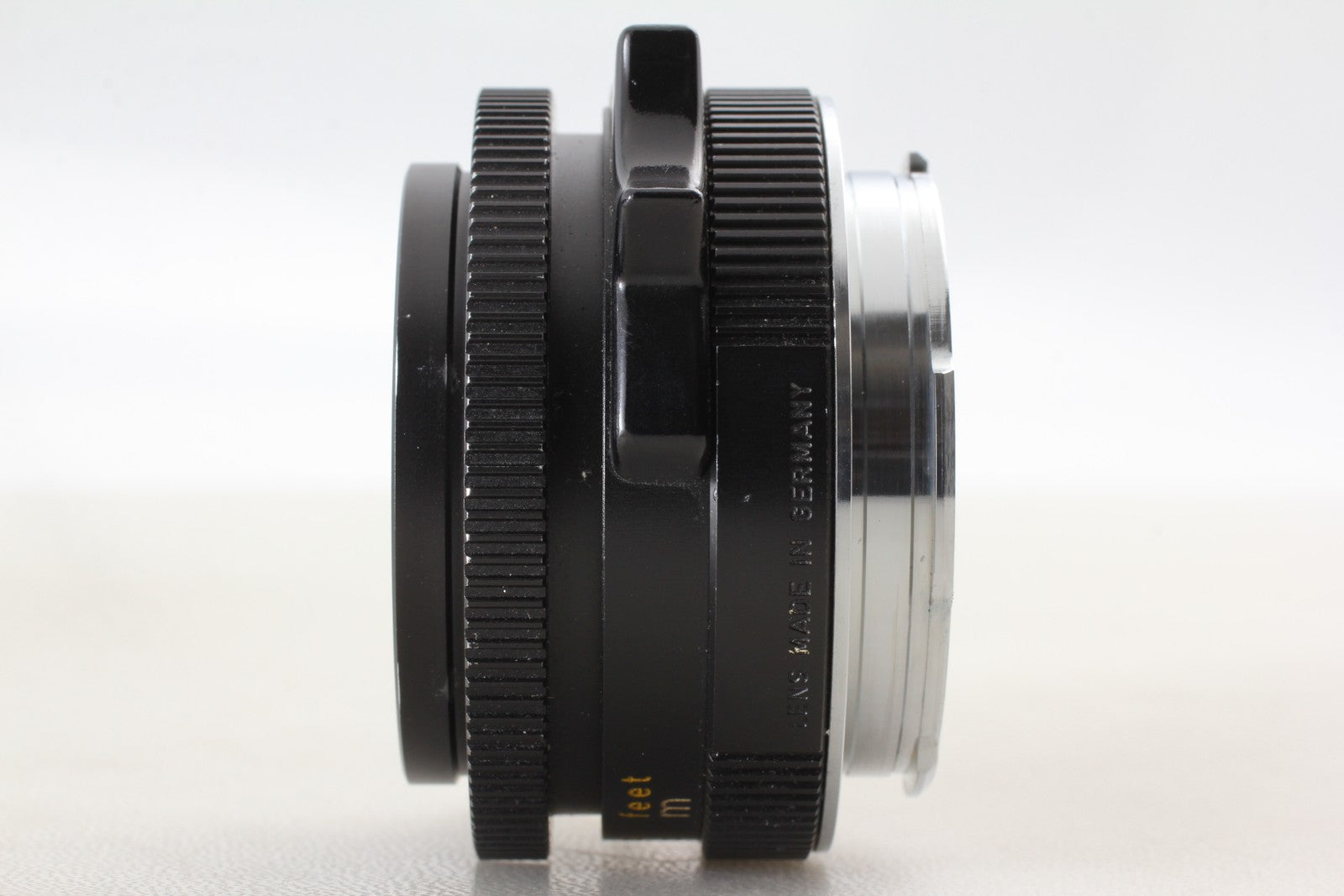 [MINT w/Hood] Leica Leitz Summicron-M 35mm f2 V4 King of Bokeh Lens E39 JAPAN