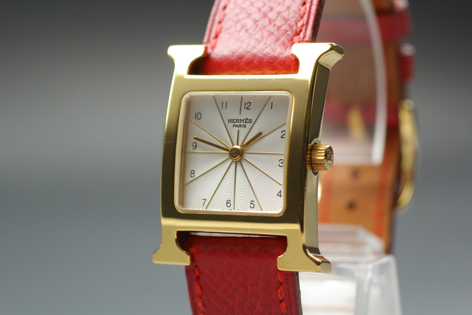 [Exc+5] HERMES H Watch HH1.201 Gold Red "B" 21mm Woman's Watch Quartz From JAPAN