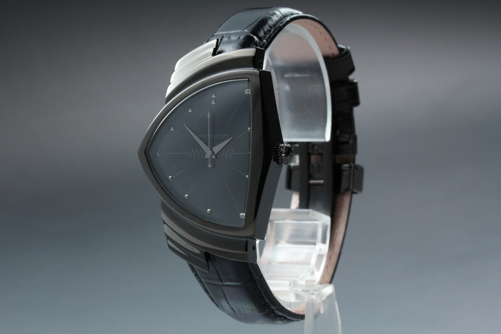 New Batt Hamilton Ventura Black H244010 Quartz Men's Watch 33mm JAPAN *N MINT
