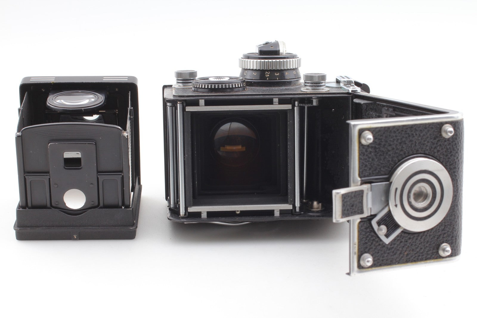 Cla'd [Near MINT] Rolleiflex 2.8F Planar 80mm f2.8 TLR Film Camera 6x6 JAPAN
