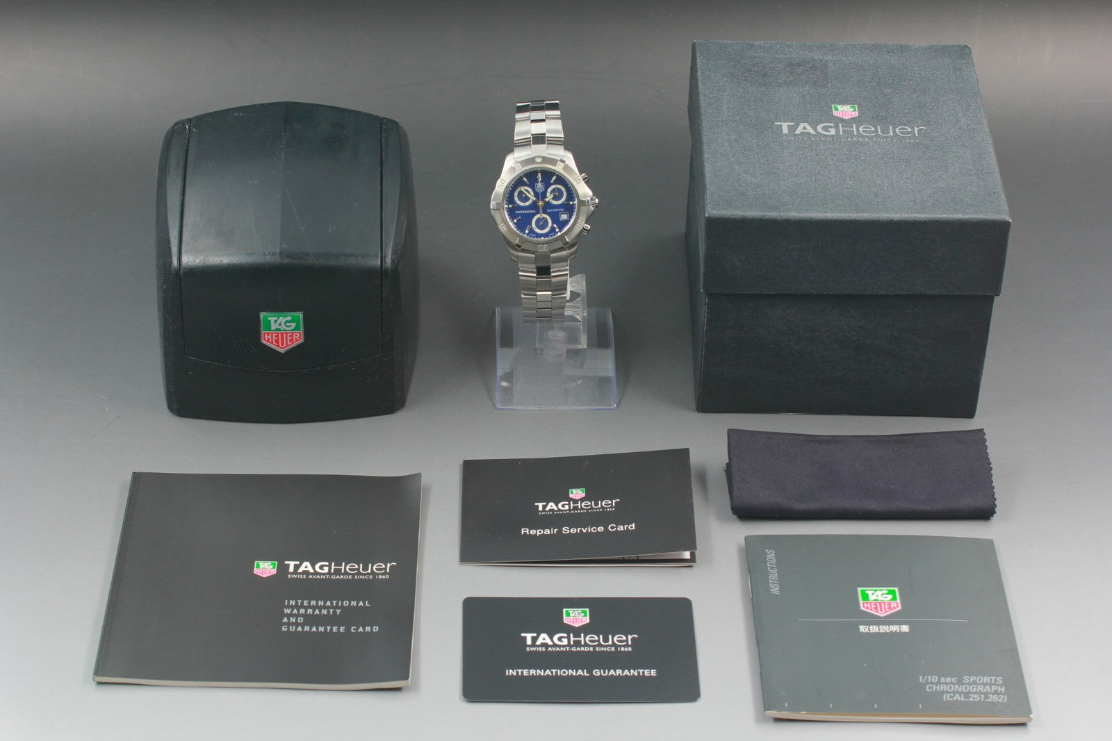 Exc+5*Box TAG HEUER TAG Heuer 2000 Exclusive CN111G Blue Quartz Men's Watch 40mm