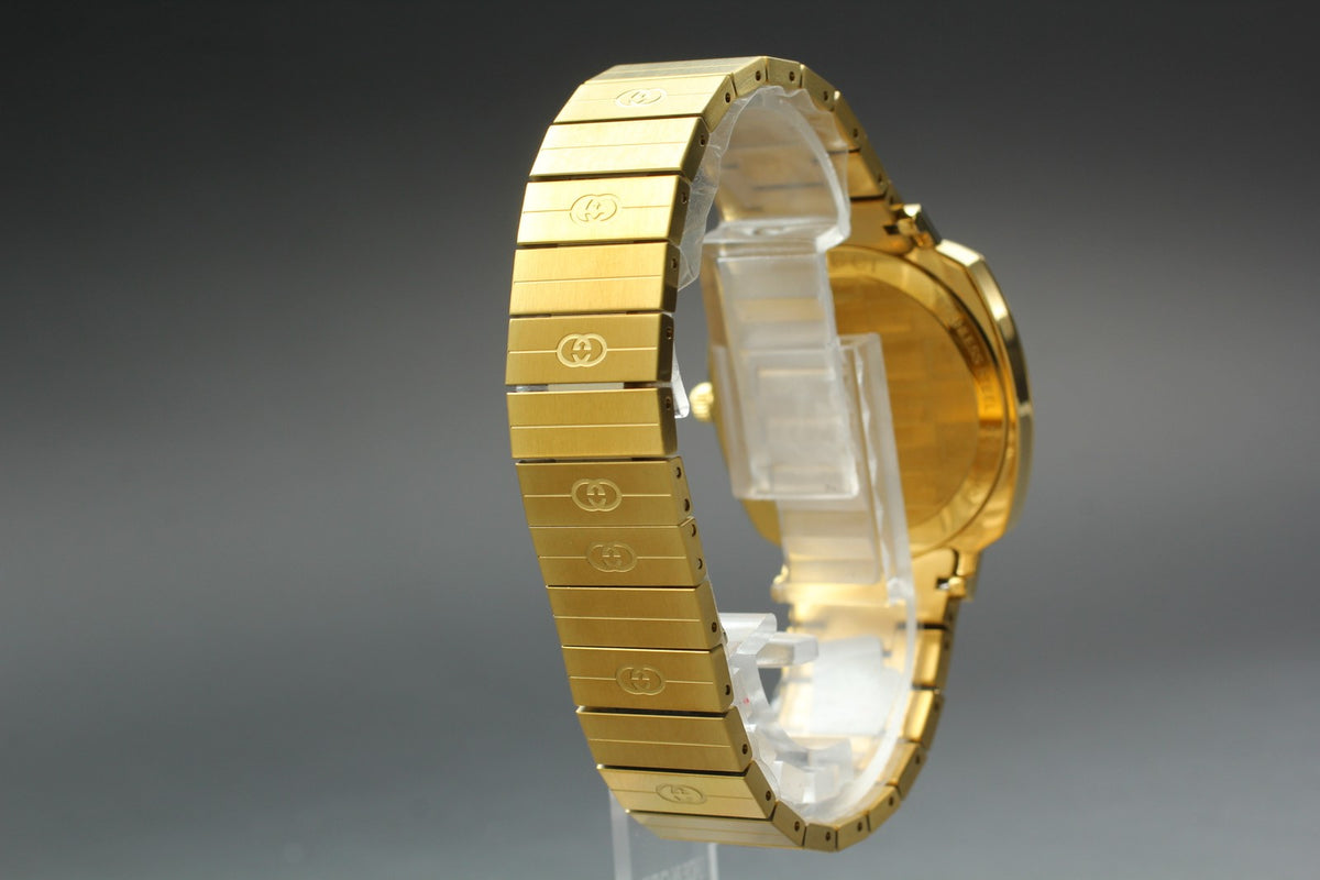 [MINT Box] GUCCI Grip 157.4 Gold 35mm GG Man's Quartz Watch From JAPAN