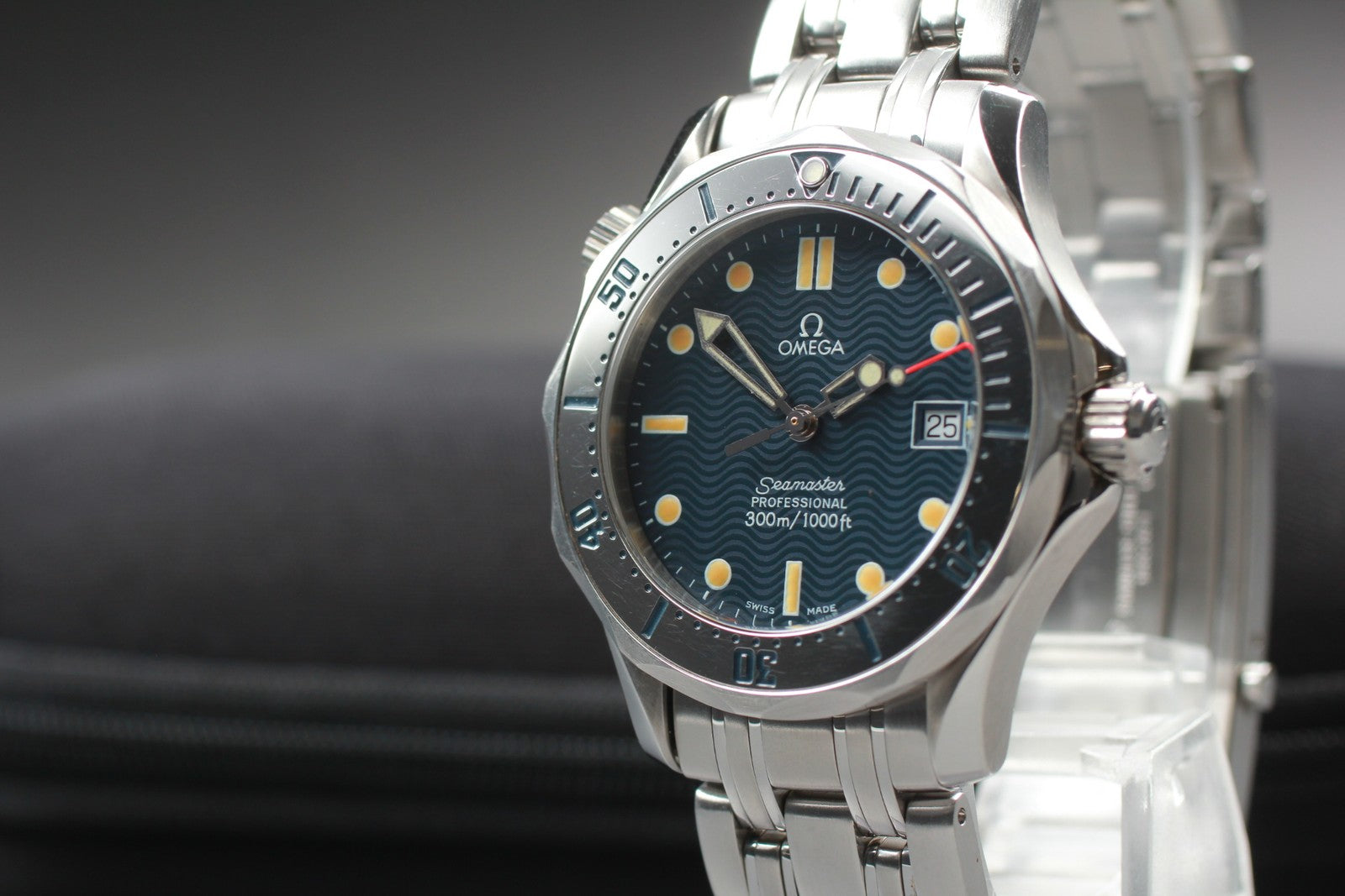 New Batt[Exc+5] OMEGA Seamaster Professional 2562.8 Quartz Men's Watch 37mm JP