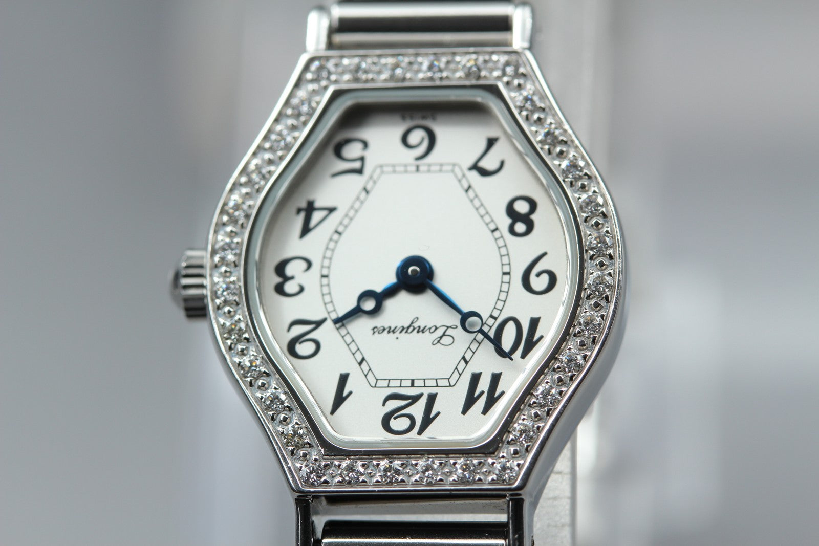 New Batt LONGINES L5.184.0 Quartz diamond bezel Silver Women's Watch 20mm JAPAN