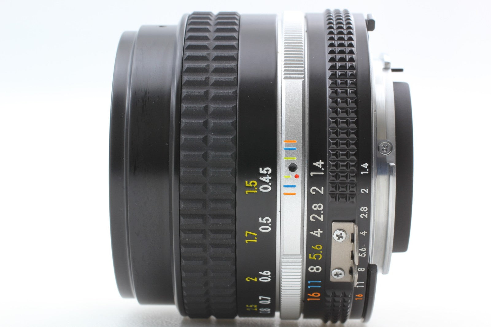 [Top MINT] SIC S/N 558xxxx Nikon Nikkor Ai-s Ais 50mm f1.4 MF Lens for F JAPAN