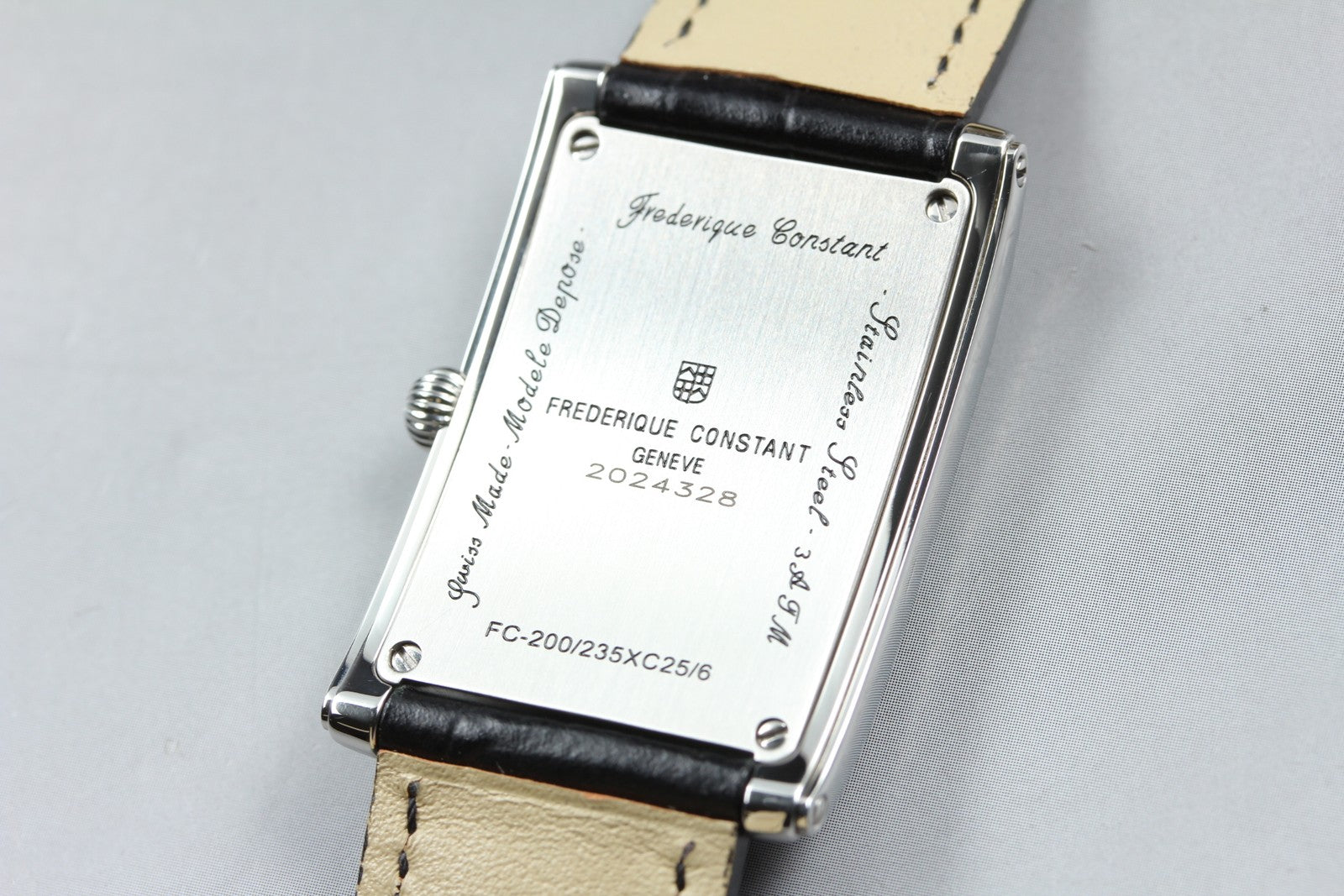 Frederique Constant FC-200/235XC25/6 26mm Silver Black Men's Quartz Watch [Box]