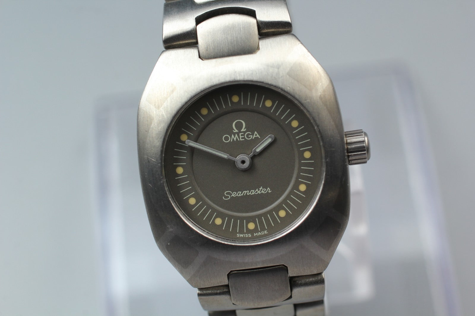 New Batt OMEGA Seamaster Polaris Titanium Cal.1450 Gray Women's Watch 22mm JAPAN