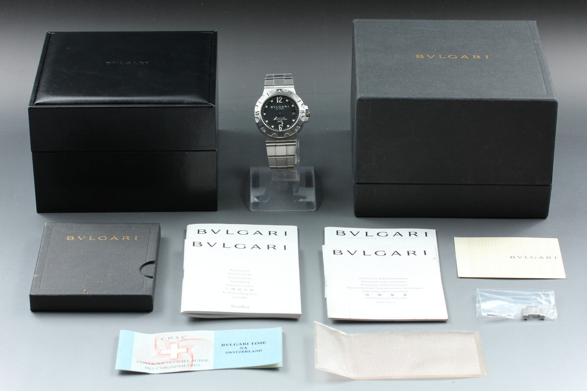 BVLGARI Diagono Scuba SD38S Automatic Date Black Men's Watch 38mm JAPAN Box