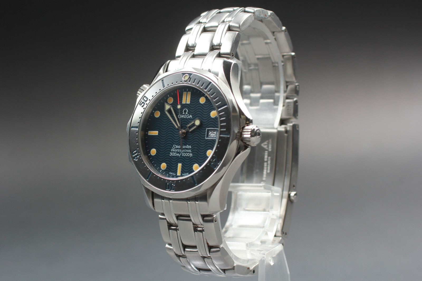 New Batt[Exc+5] OMEGA Seamaster Professional 2562.8 Quartz Men's Watch 37mm JP