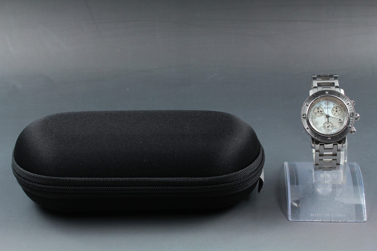 HERMES Clipper CL2.310 White Shell Dial Quartz Diver Women's Watch 34mm JAPAN