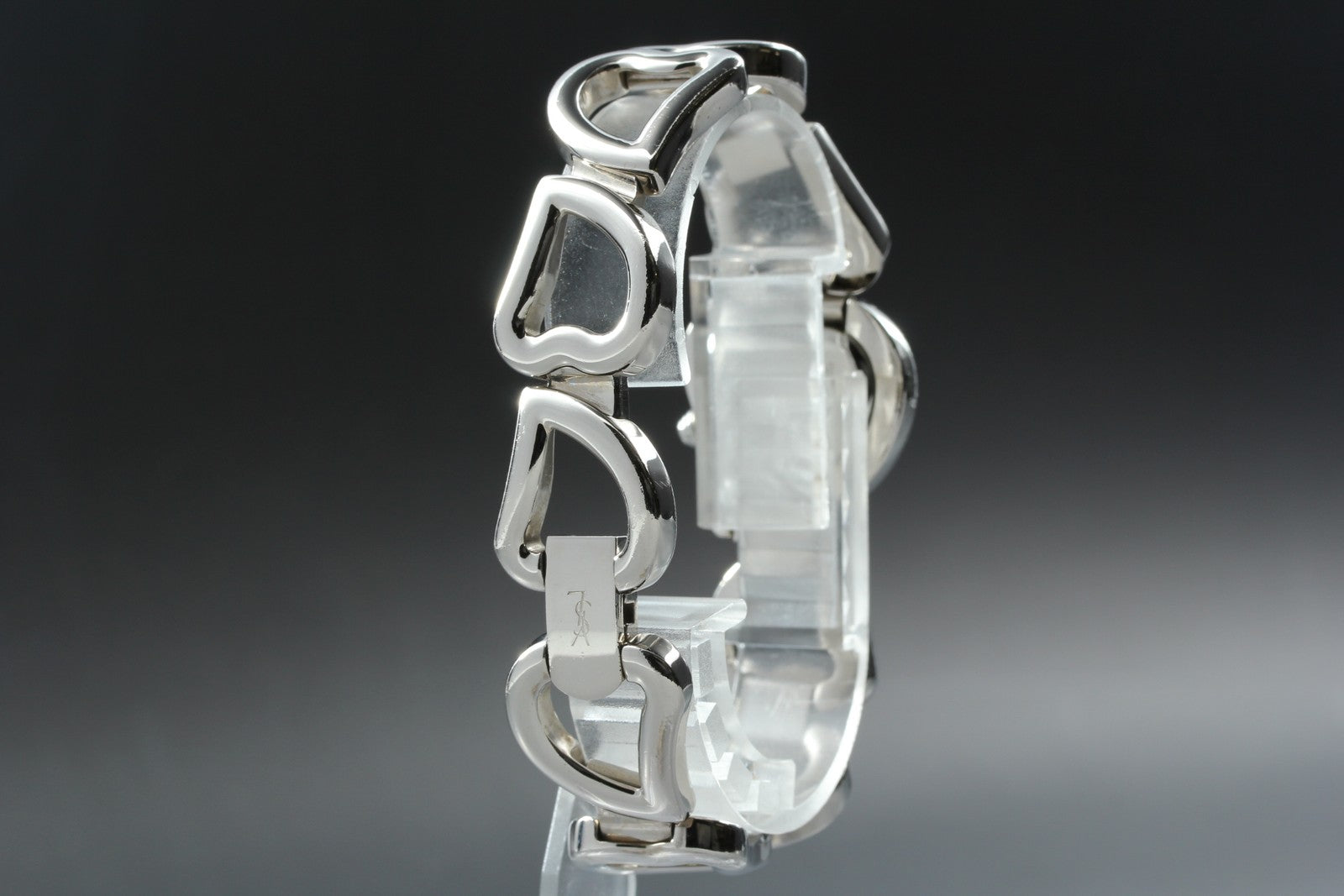 Yves Saint Laurent Heart Silver 4520-H15556 24mm Women's Watch Quartz Vintage
