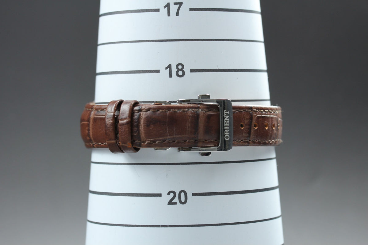 ORIENT Sun & Moon KUE0-UAA0 39mm Day/Date Silver Brown Unisex Watch