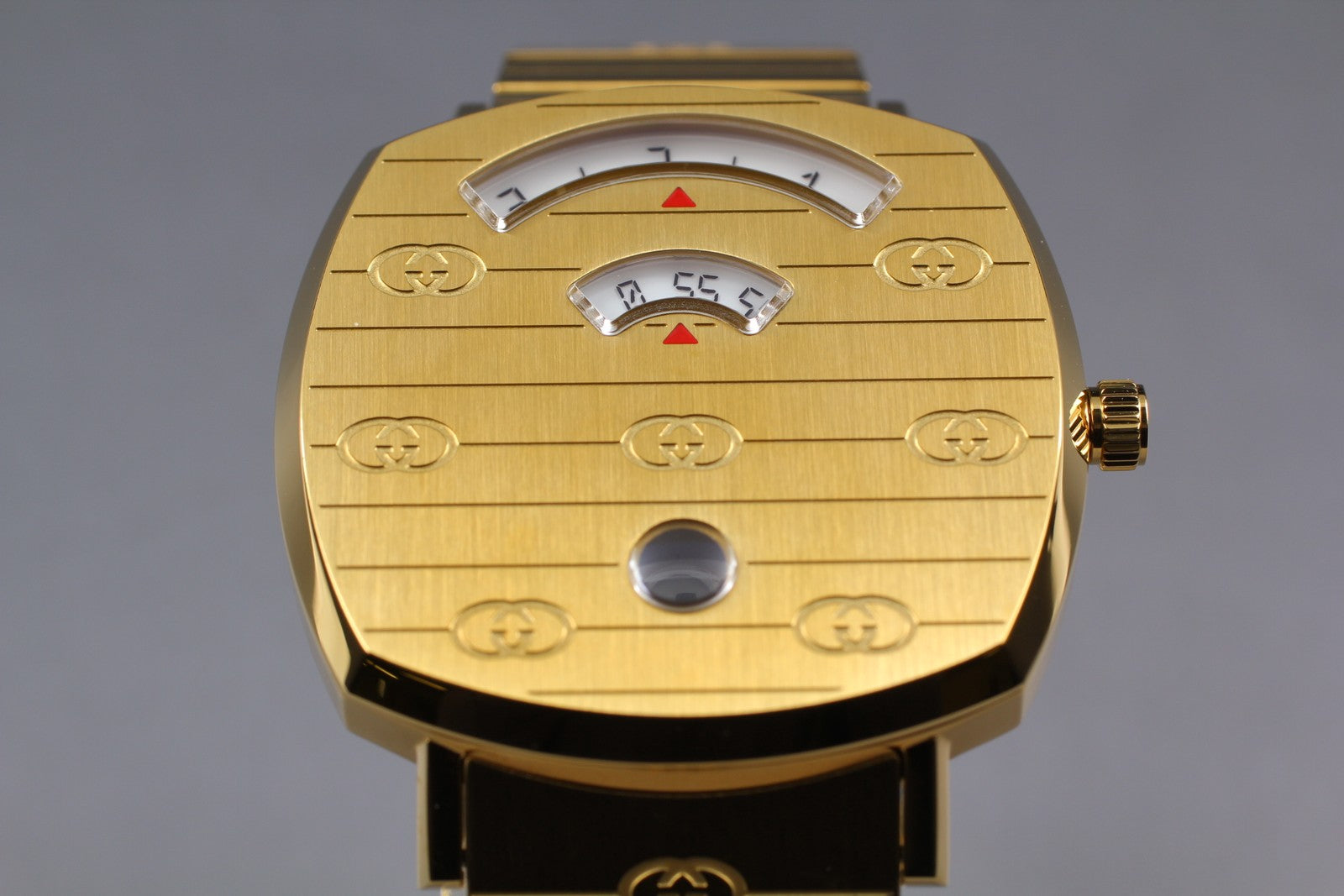 [MINT Box] GUCCI Grip 157.4 YA157403 35mm Gold GG Man's Quartz Watch From JAPAN