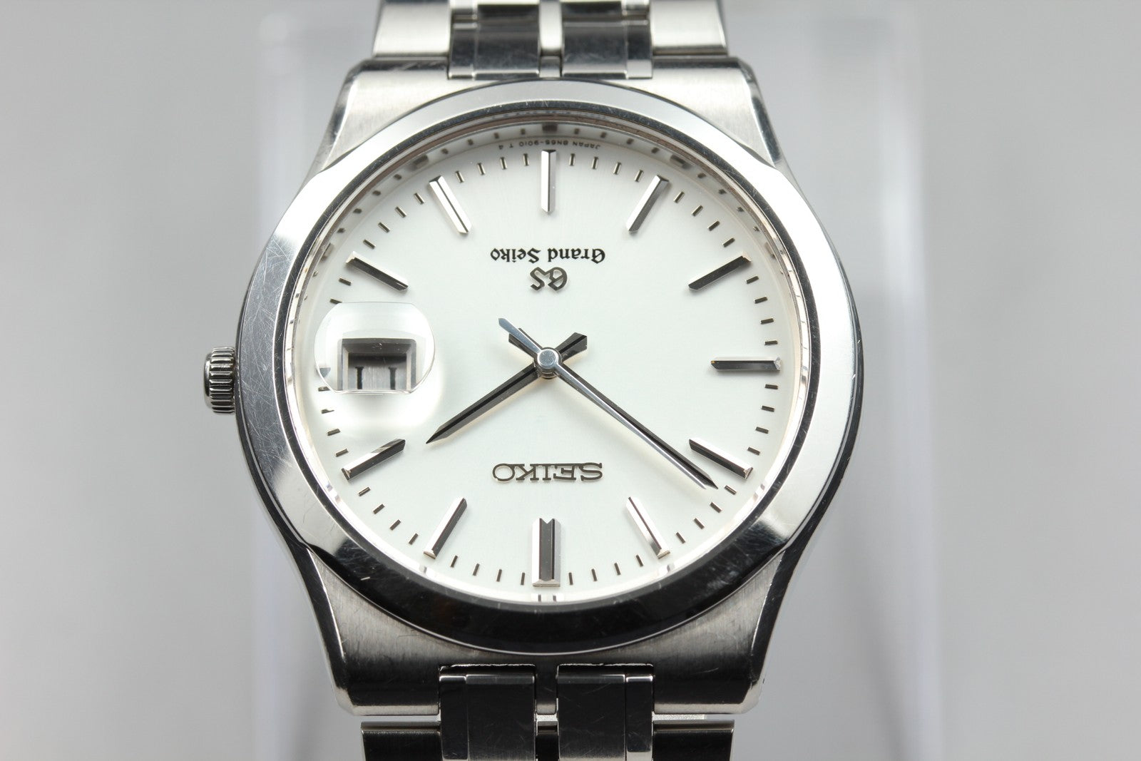 GRAND SEIKO 8N65-9010 GS 36mm Silver White Dial Date Quartz Men's Watch Vintage