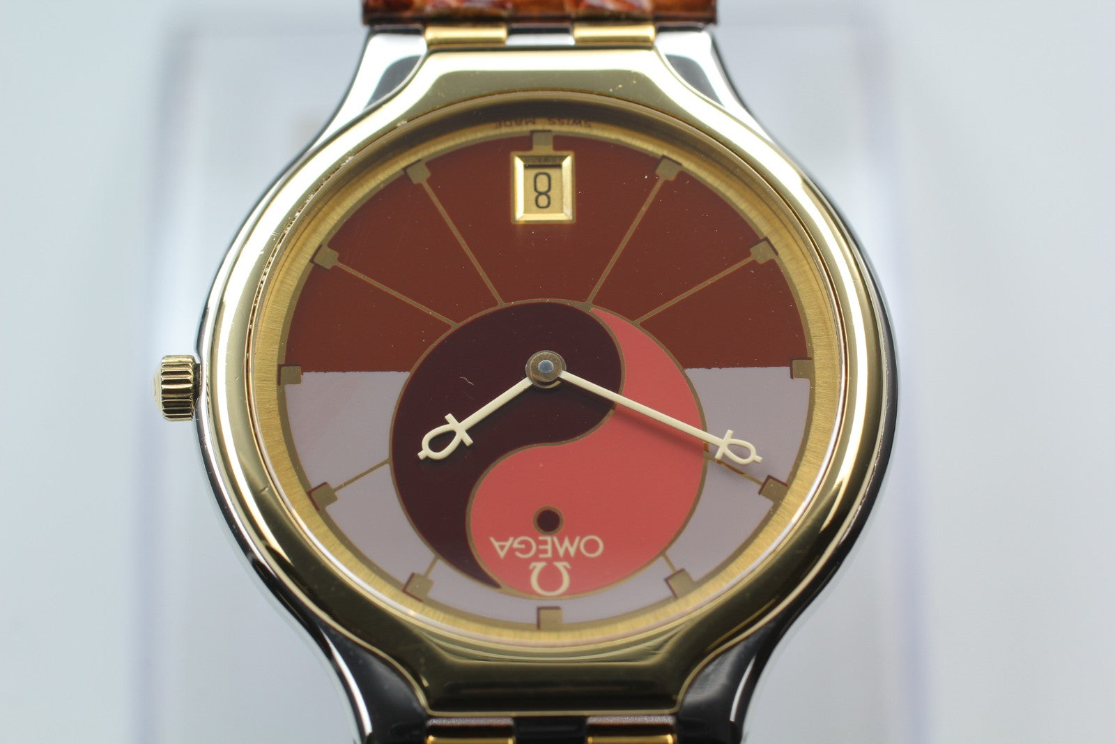 New Batt Vintage OMEGA De Ville symbol Quartz Women's Watch 31mm JAPAN Exc+5