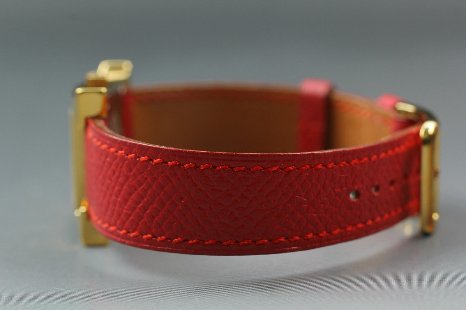 [Exc+5] HERMES H Watch HH1.201 Gold Red "B" 21mm Woman's Watch Quartz From JAPAN