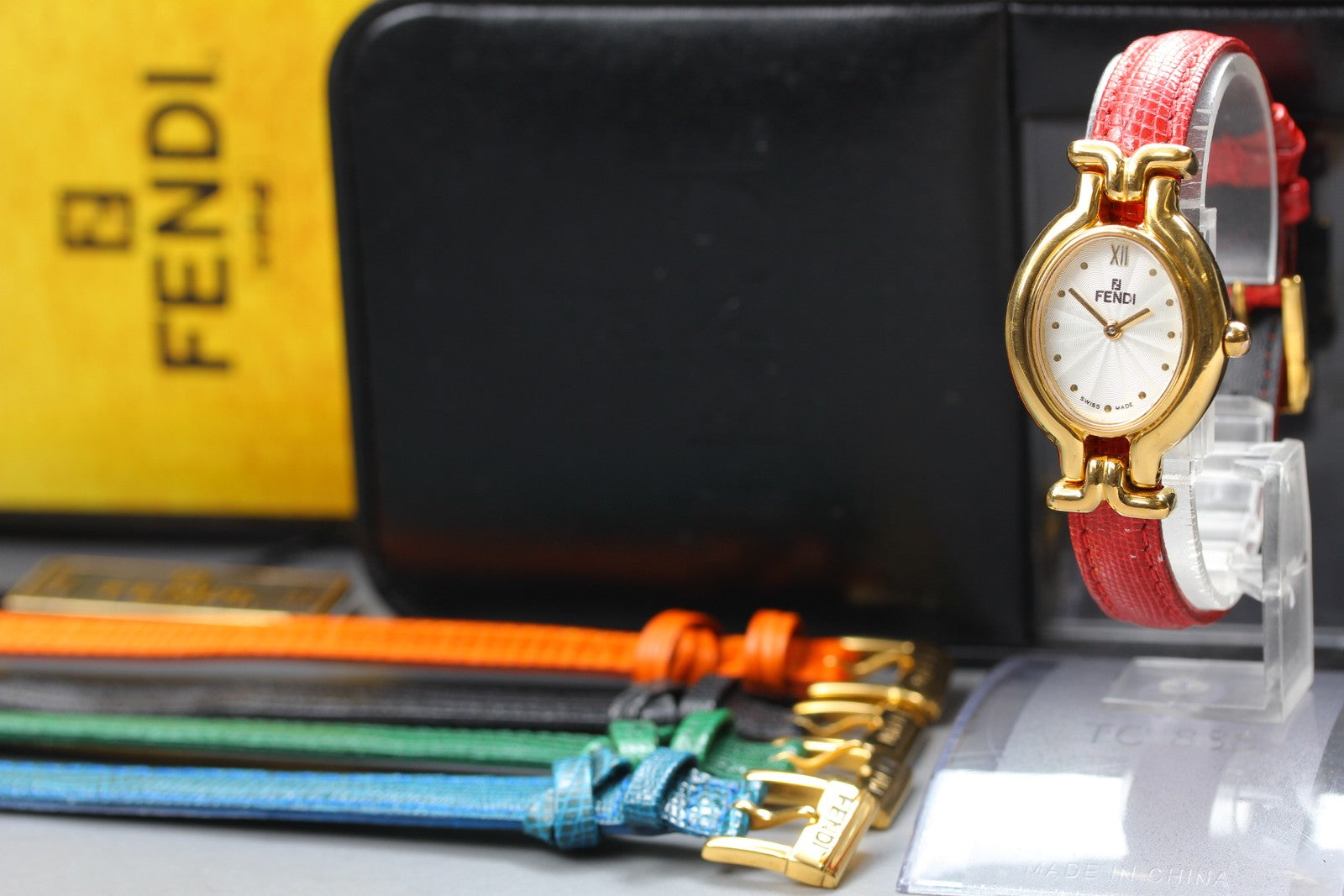 Vintage [Exc+4 Box] FENDI Chameleon 640L 5 Colors Belt Gold Women's Quartz Watch