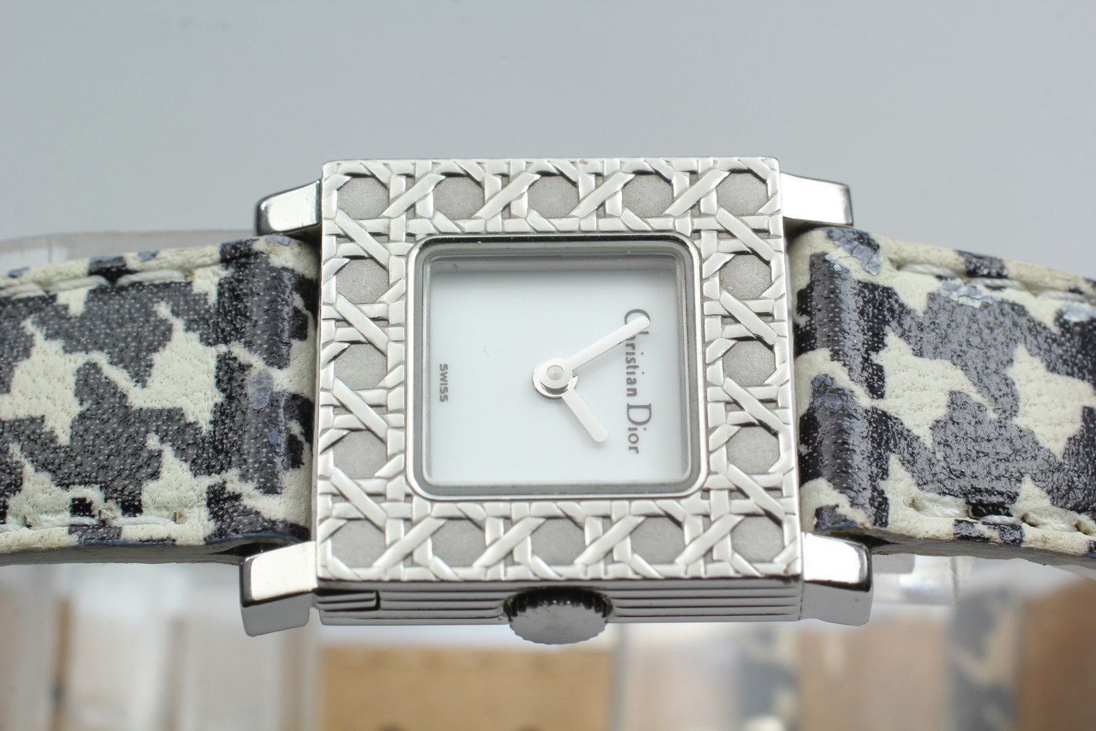 Christian Dior D60-109 La Parisienne Silver 19mm Women's Quartz Watch [w /Box]