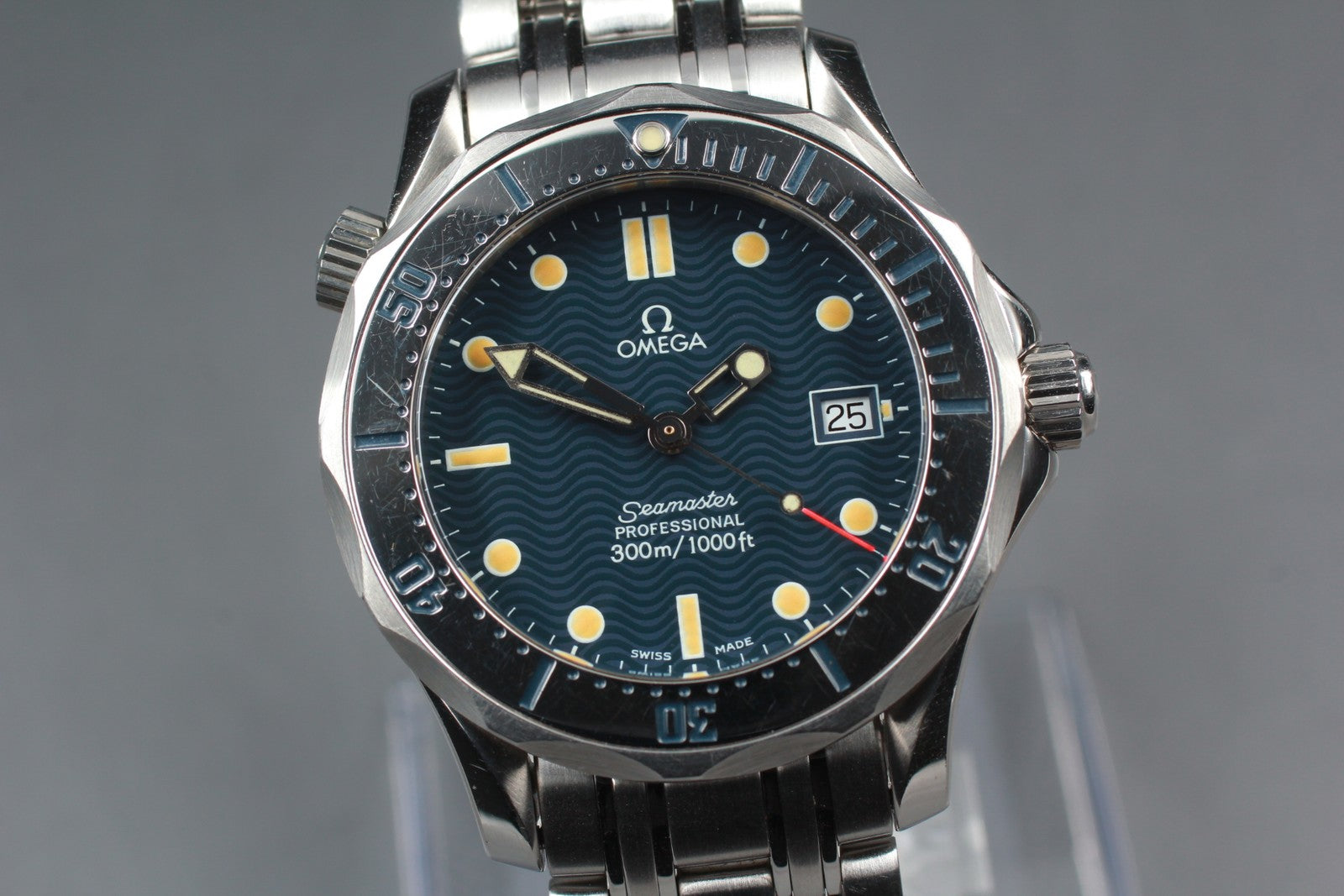 New Batt[Exc+5] OMEGA Seamaster Professional 2562.8 Quartz Men's Watch 37mm JP