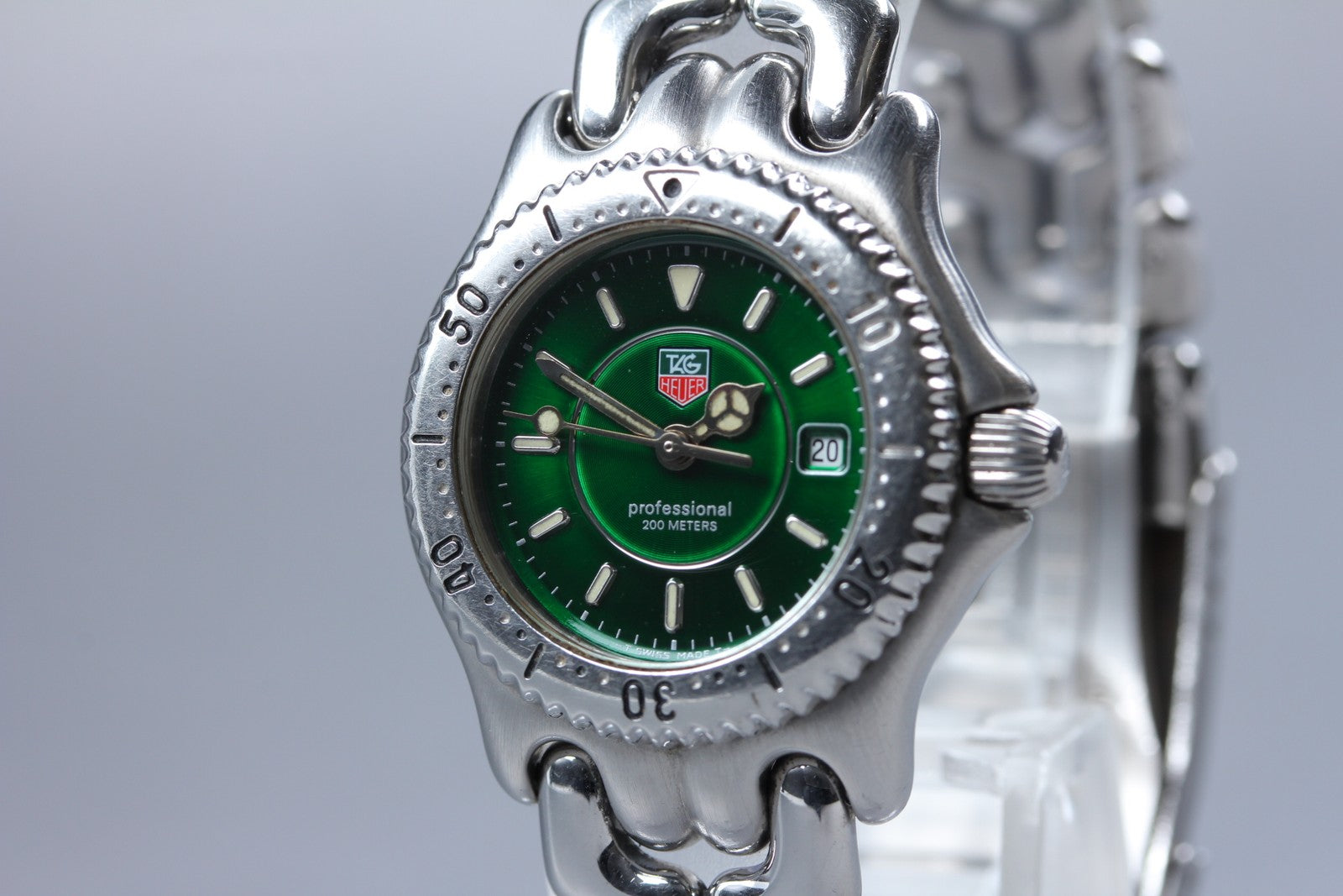 TAG Heuer SEL WG131E Green Dial Quartz Date Women's Watch 27mm JAPAN Exc+5