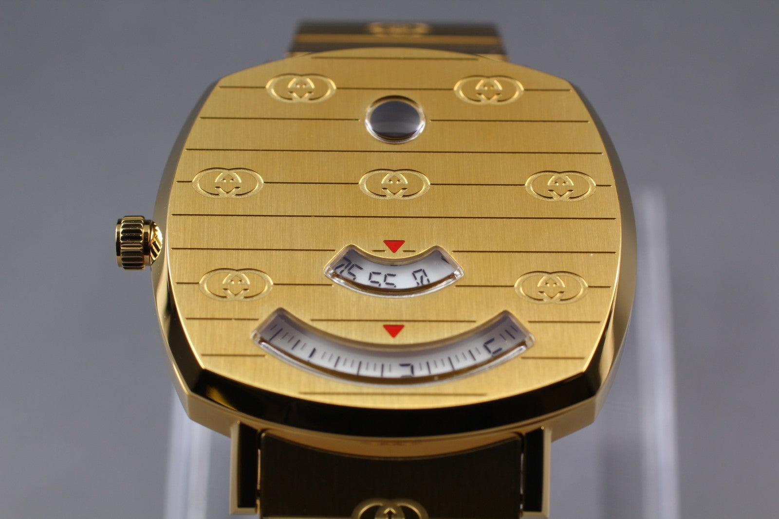 [MINT Box] GUCCI Grip 157.4 YA157403 35mm Gold GG Man's Quartz Watch From JAPAN