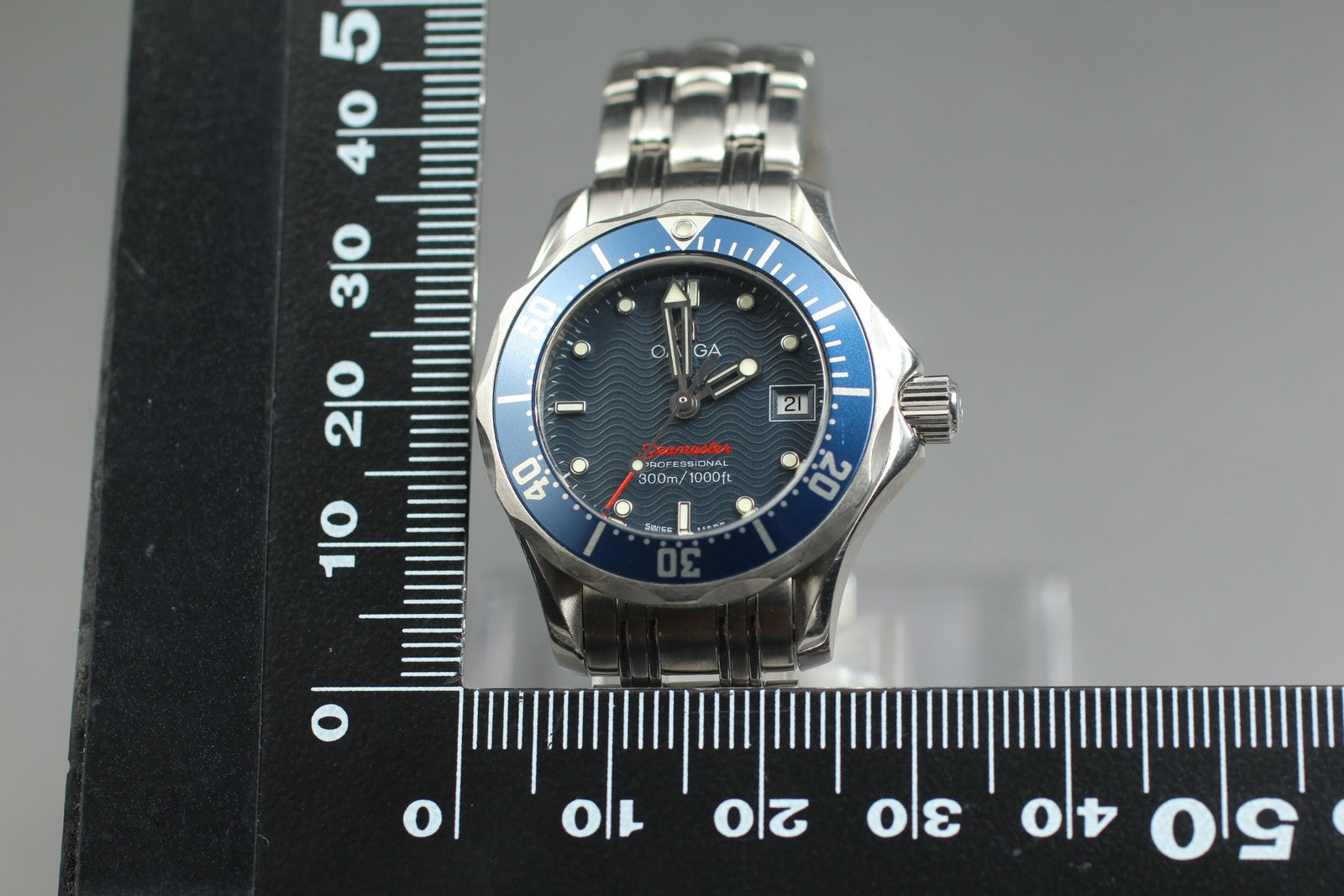 New Batt[N MINT]Box OMEGA Seamaster Professional 2224.8 Cal.1424 Ladies Quartz