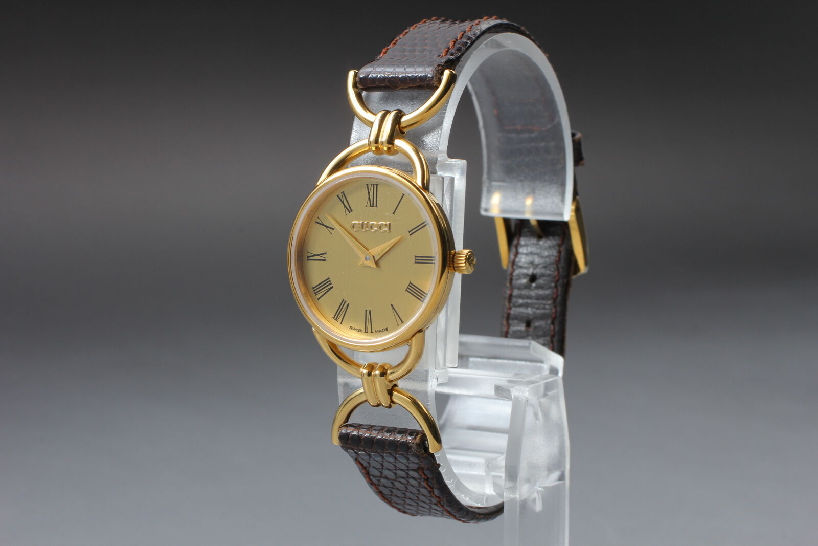 New Battery [Exc+5] Gucci 6000.2.L Gold Black Women's Quartz Watch Vintage JAPAN