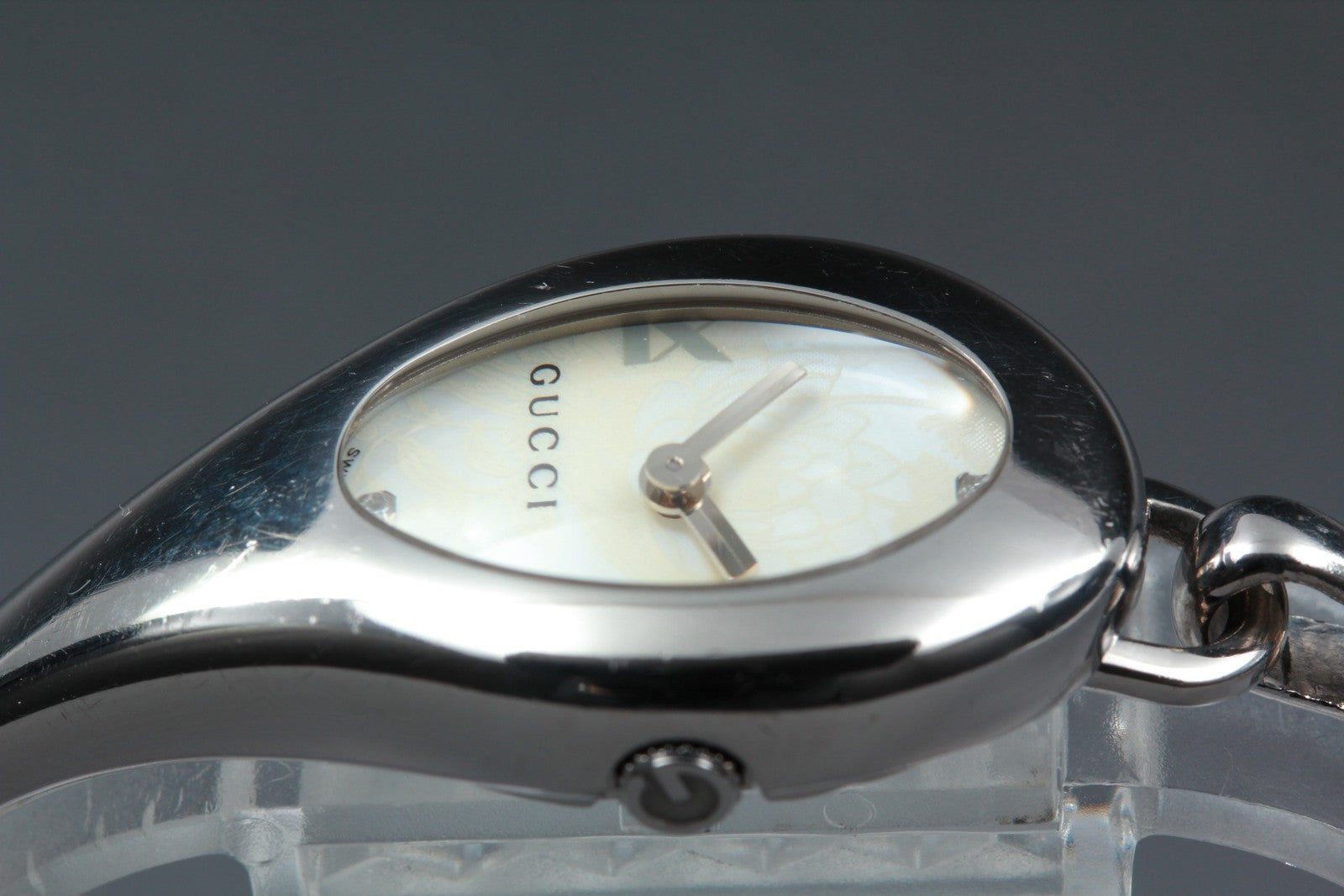 Vintage [Exc+5 Box] Gucci 103 Horsebit 2P Diamond Floral Silver Woman's Qz Watch