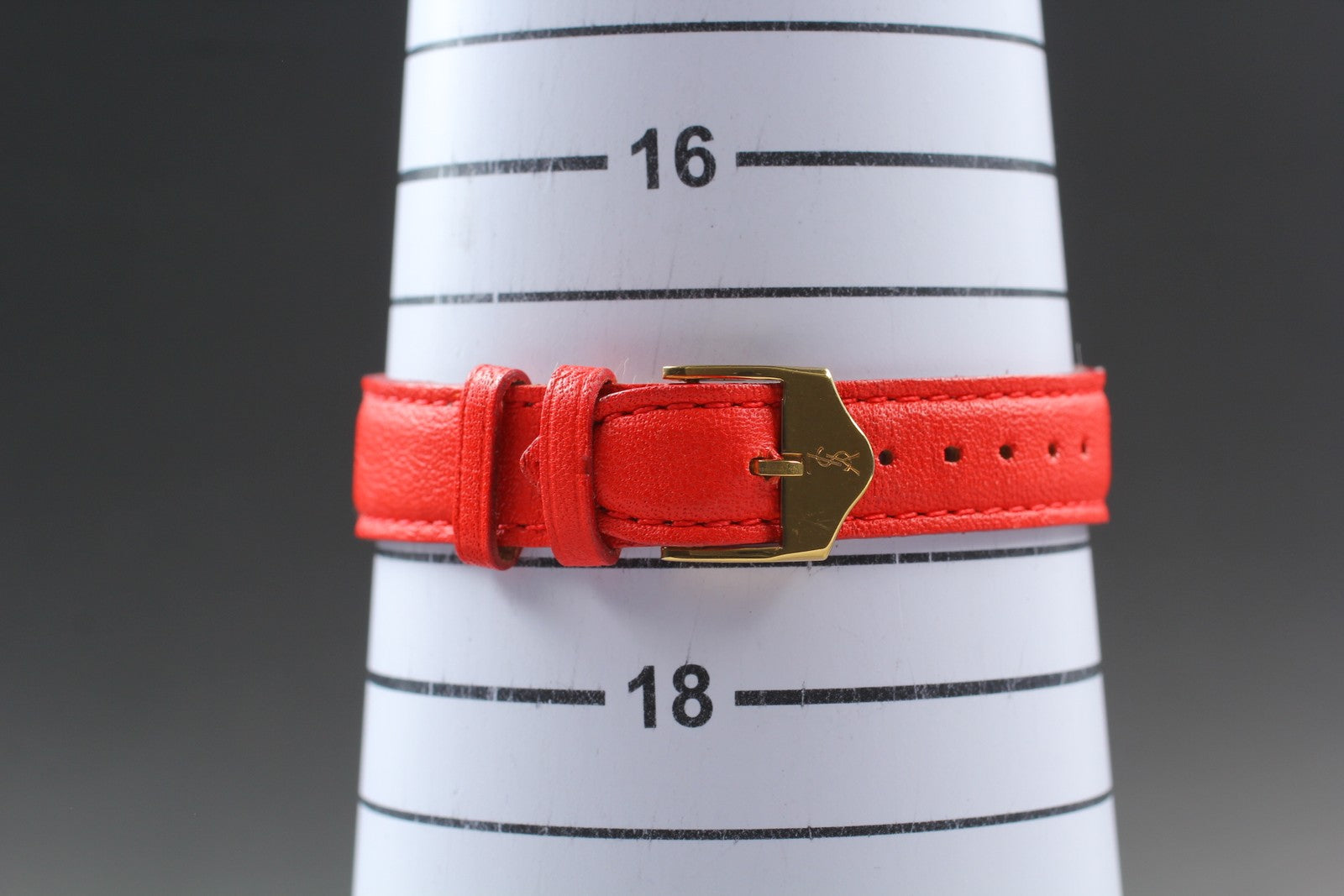 [Exc+5] Yves Saint Laurent Heart Gold Red 30mm Women's Watch Quartz JAPAN