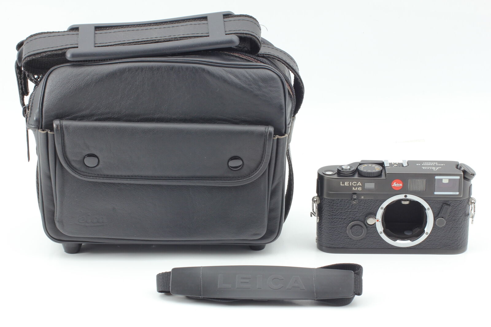 [N MINT w/Case] Leica M6 Black 0.58 TTL Rangefinder 35mm Film Camera From JAPAN