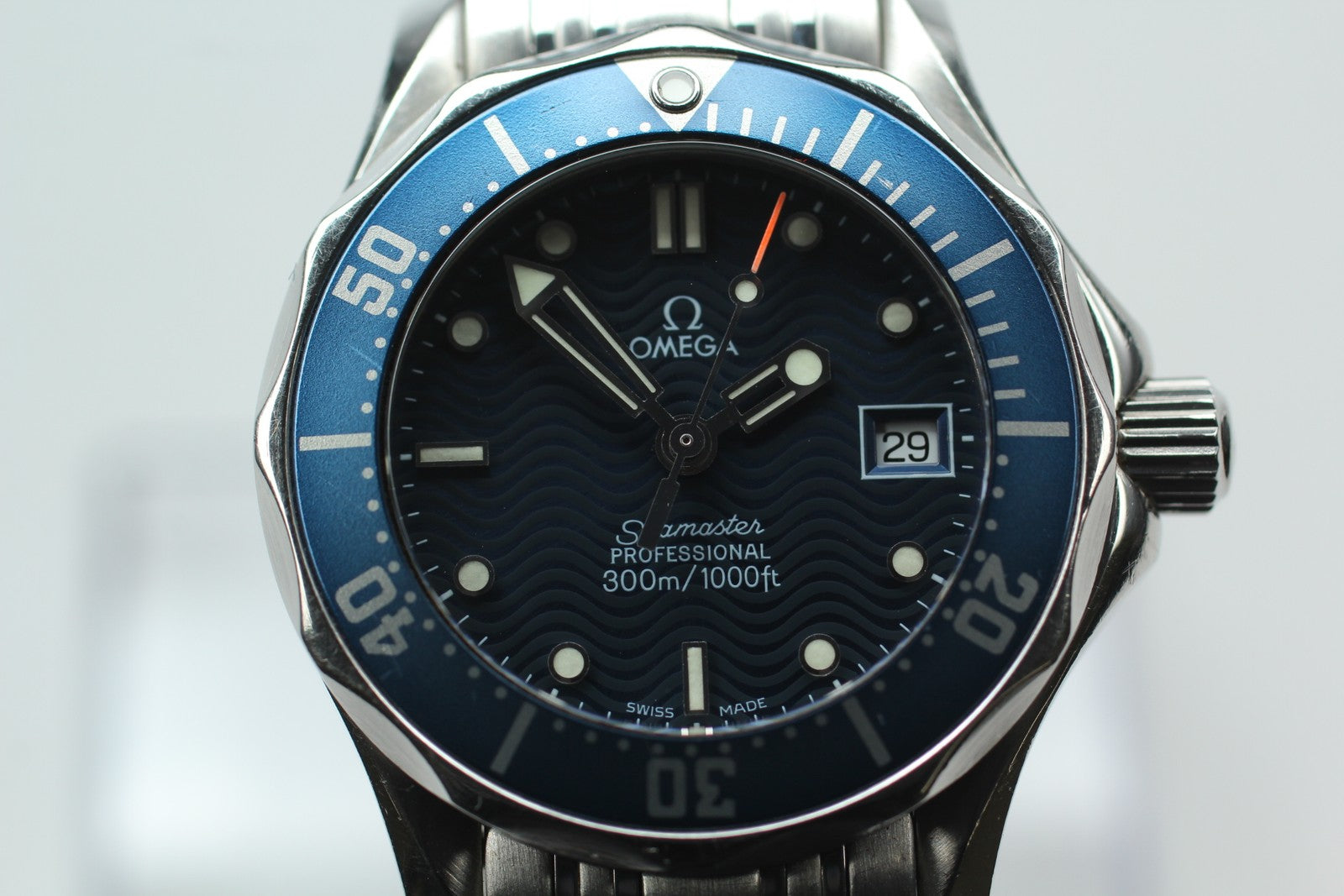 New Batt[Exc+5]Box OMEGA Seamaster 300M 2583.8 Quartz Blue Women Watch 28mm JP