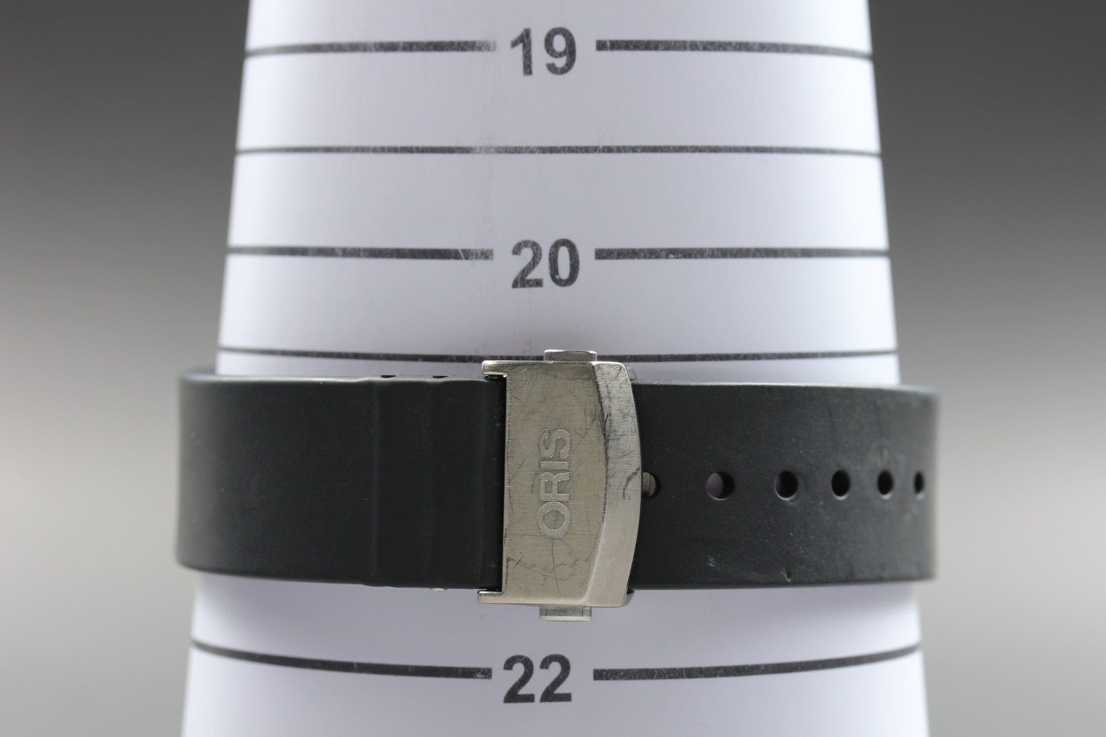 ORIS TT3 7589 Day Date Titanium Green Dial Black 44mm Automatic Men's Watch