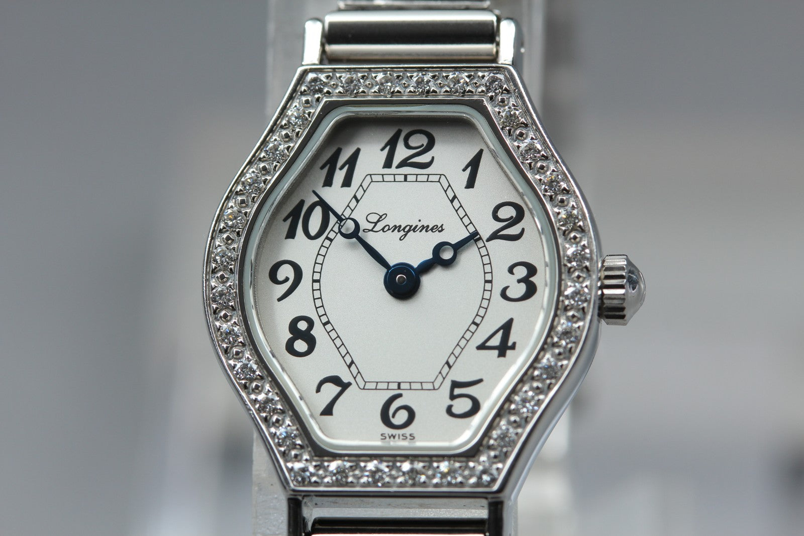 New Batt LONGINES L5.184.0 Quartz diamond bezel Silver Women's Watch 20mm JAPAN