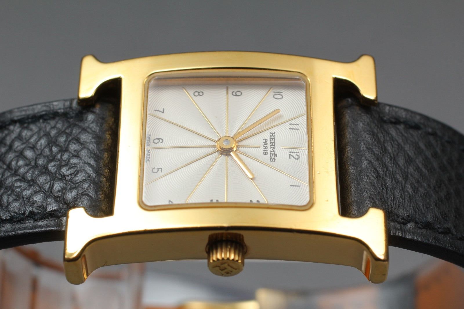 [Exc+5] HERMES H Watch HH1.201 Gold Black "N" 21mm Woman's Watch Quartz JAPAN