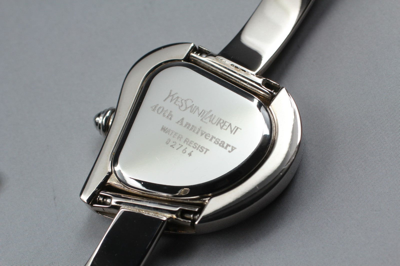 [Exc+5 Box] Yves Saint Laurent Heart 40th Anniversary Silver Qz Women's Watch
