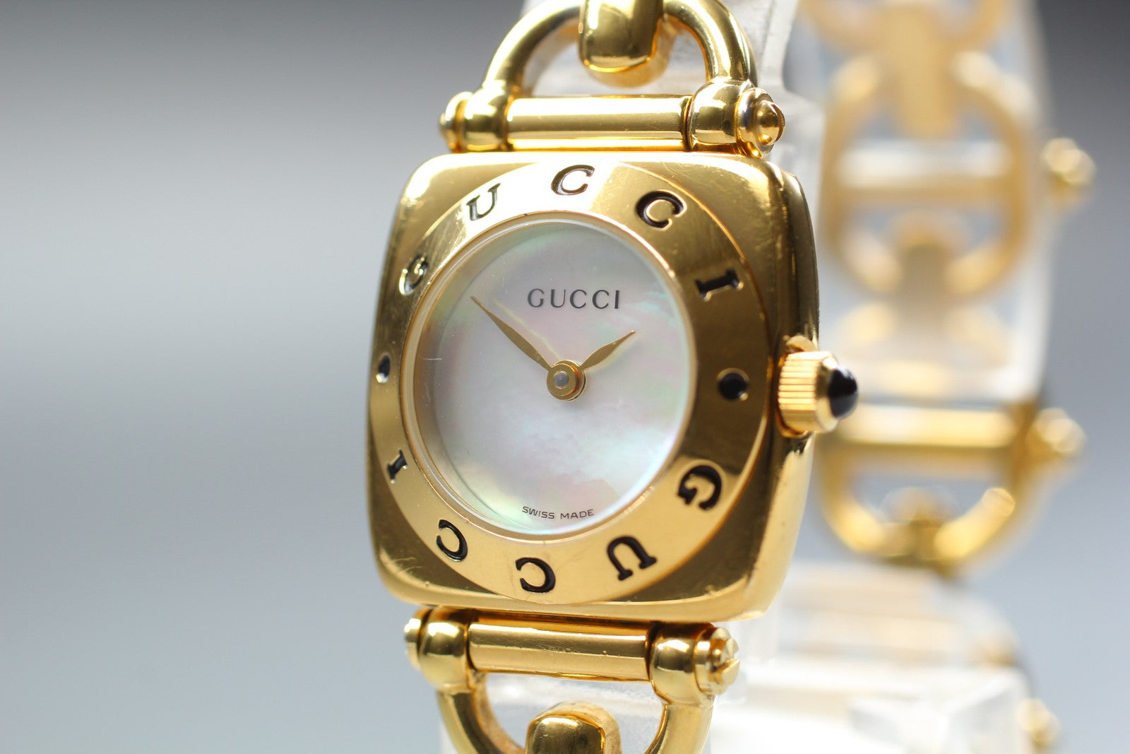 Vintage [Exc+5] GUCCI Horsebit 6400L White Dial Gold 20mm Woman's Quartz Watch
