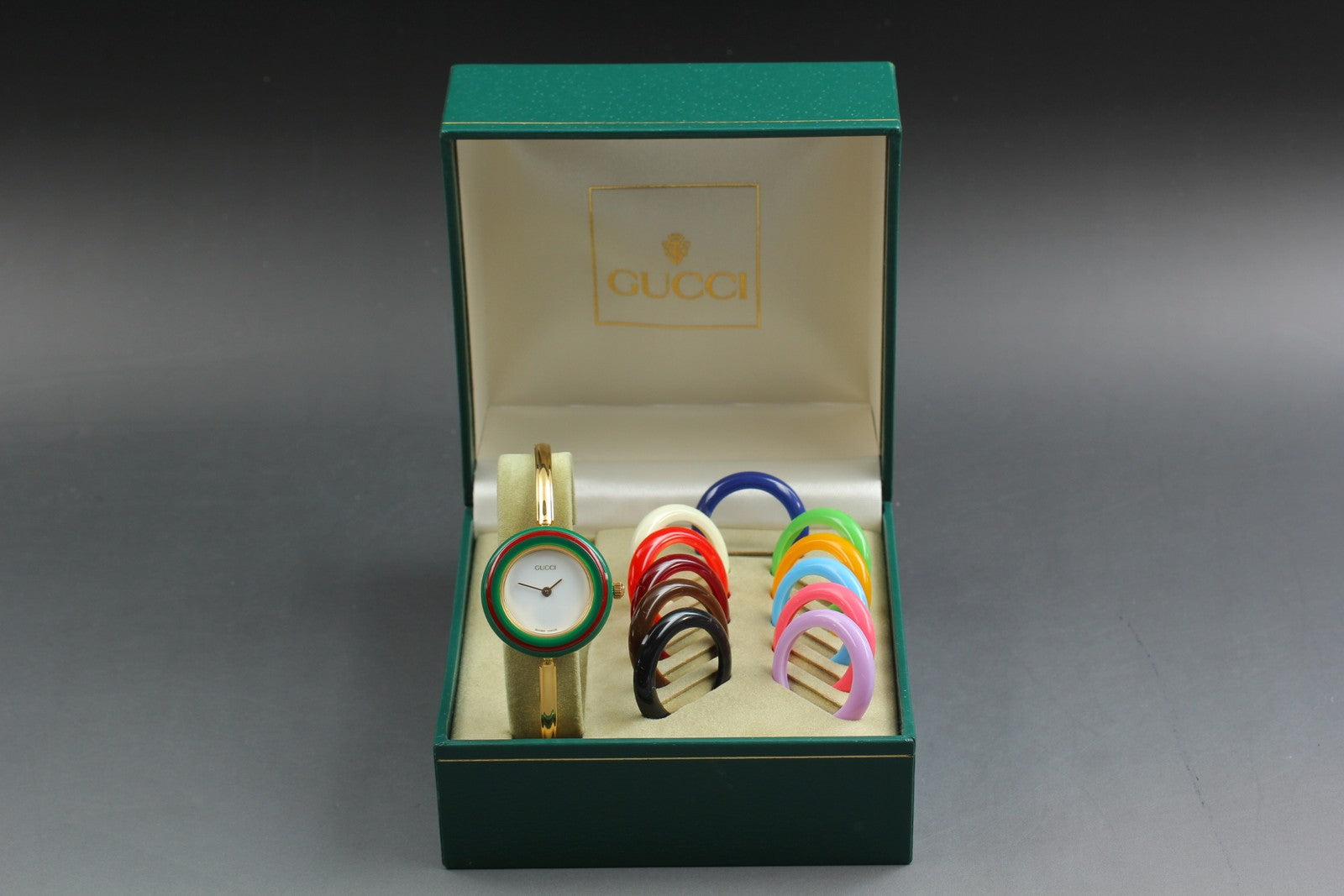 Vintage [N MINT- Box] Gucci Change Bezel 11/12.2 12 Colors Gold Women's Qz Watch