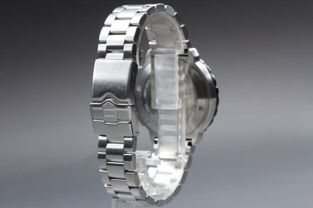 TAG HEUER Formula 1 CAU1111 Quartz White Dial Date Men's Watch 42mm JAPAN