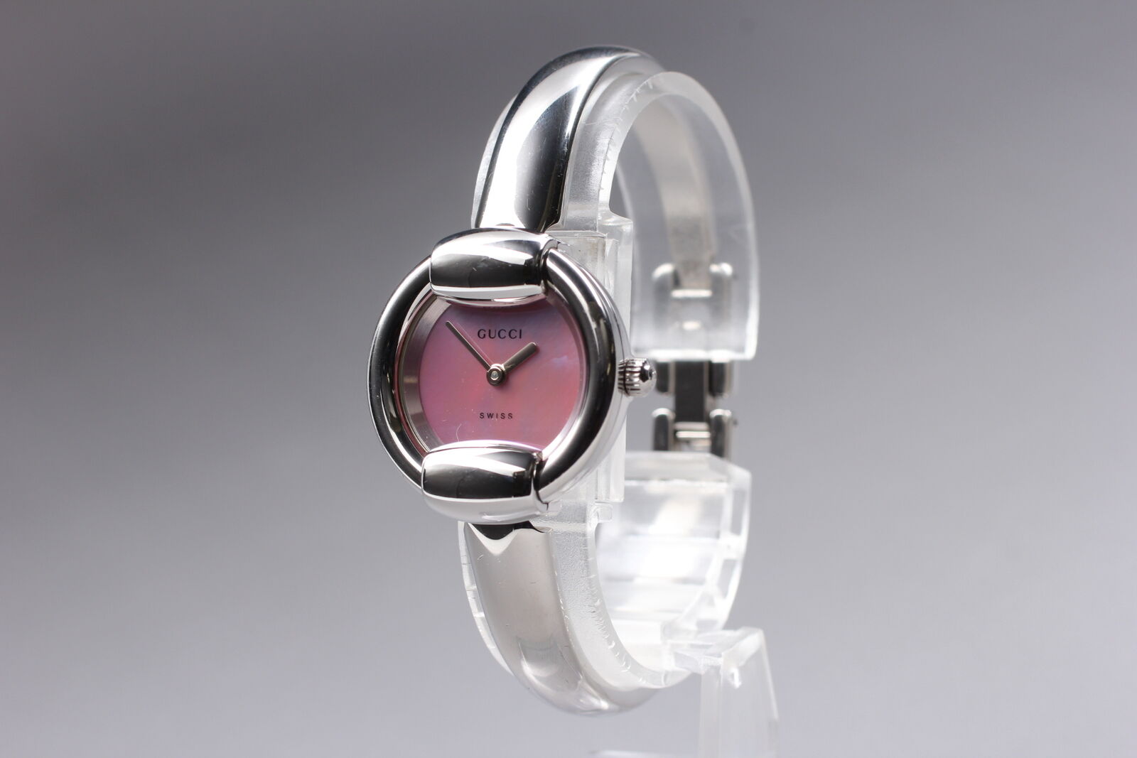 New Battery [Exc+5] GUCCI 1400L Pink Shell Silver Women's Qz Watch Vintage JAPAN