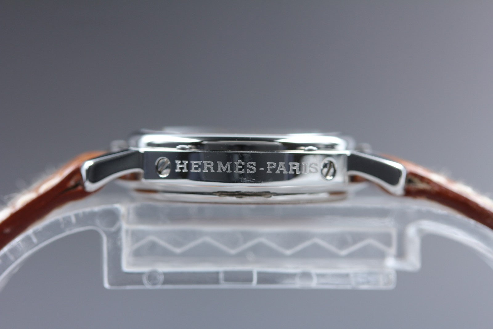 [Near MINT- Box] Hermes Clipper CL4.210 Black Dial 24mm "Z" Woman's Qz Watch