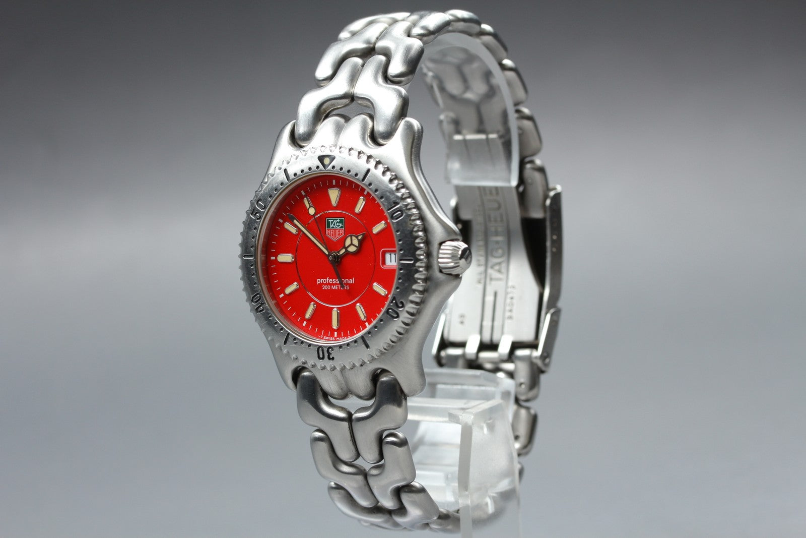 TAG HEUER S/el Professional 200M WG111C Red Dial 39mm Men's Quartz Watch