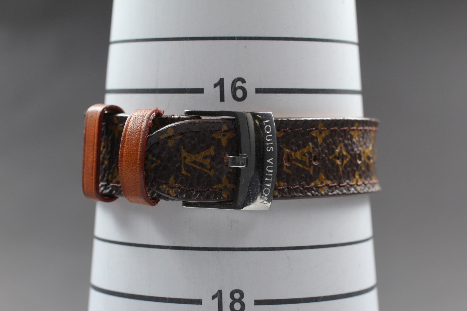 [Exc+5] Louis Vuitton Tambour Q1311 32mm Date Brown Women's Quartz Watch JAPAN