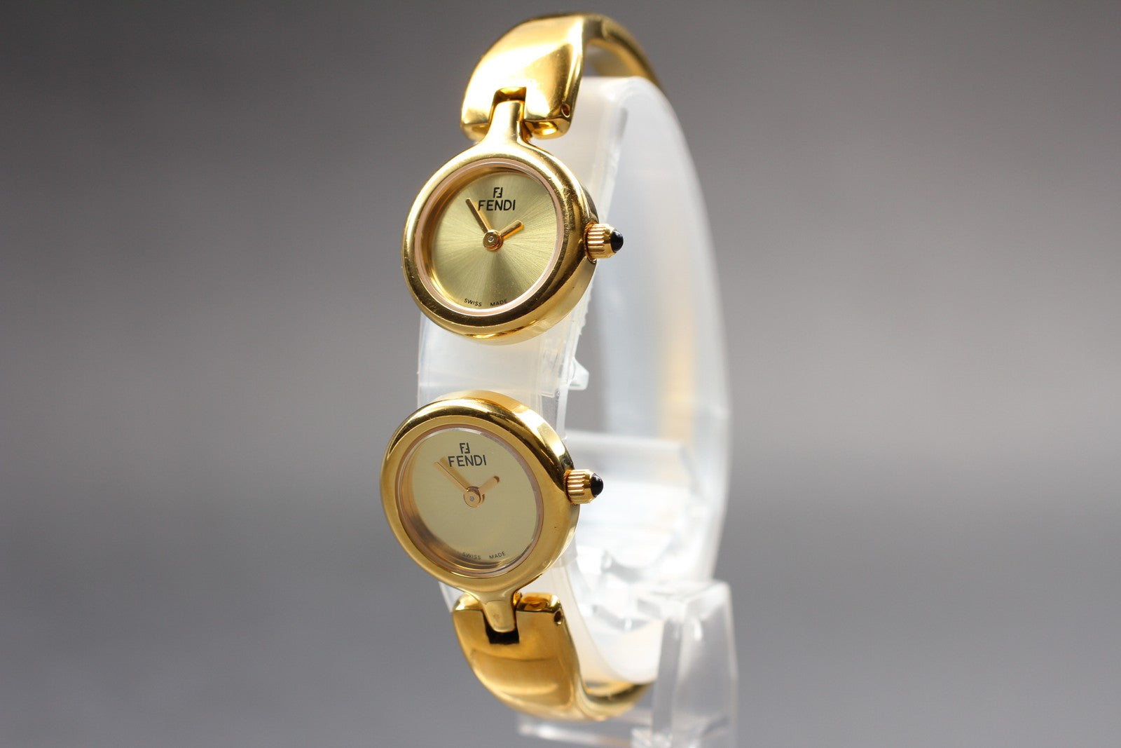 Vintage [Exc+5 Box] FENDI 620L Dual Time Gold Bangle Women's Quartz Watch JAPAN